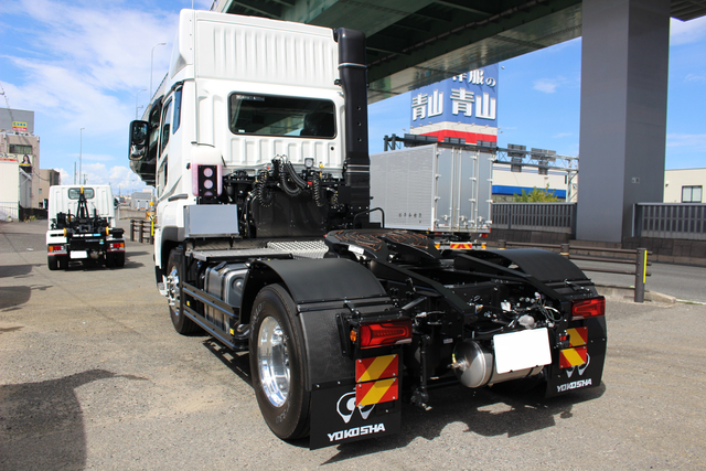 Mitsubishi Fuso super_great Large Tractor 2RG-FP84VER(105000) 4枚目