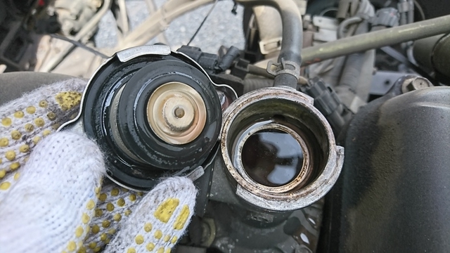 UDトラックス（日産） コンドル 中型 冷蔵冷凍バン KK-MK25A(2065) 34枚目