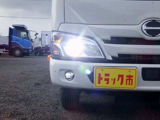 日野 デュトロ 小型 バン 2KG-XZU655M(107918) 25枚目