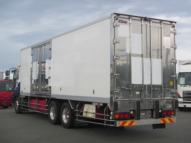 いすゞ ギガ 大型 冷蔵冷凍バン QKG-CYL77A(38741) 3枚目