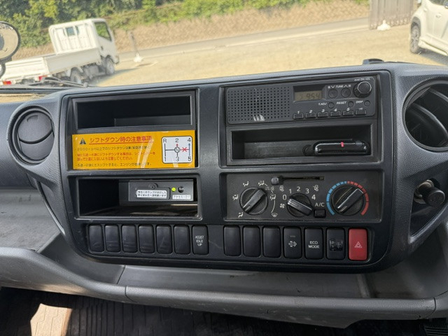 日野 デュトロ 小型 平ボディ TKG-XZC710M(111797) 26枚目