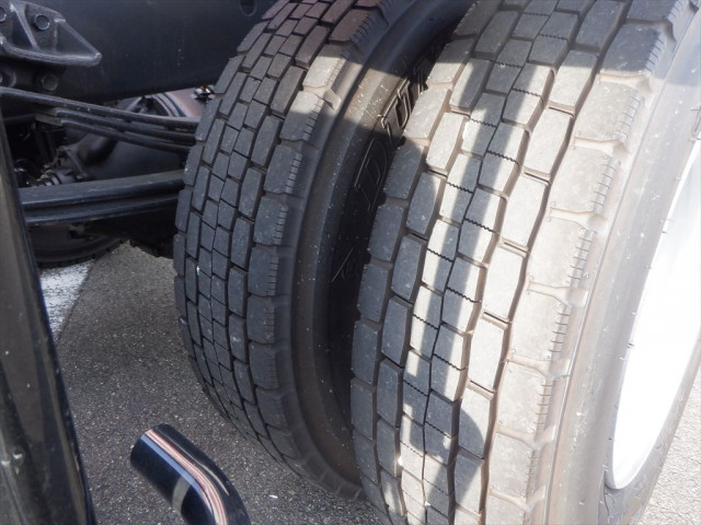 日野 レンジャー 中型 コンテナ専用車 2PG-FD2ABA(99456) 22枚目