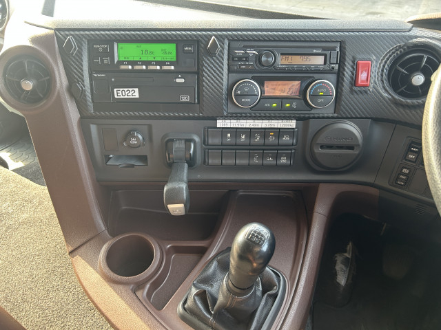 日野 プロフィア 大型 冷蔵冷凍バン 2DG-FR1AHJ(110878) 19枚目