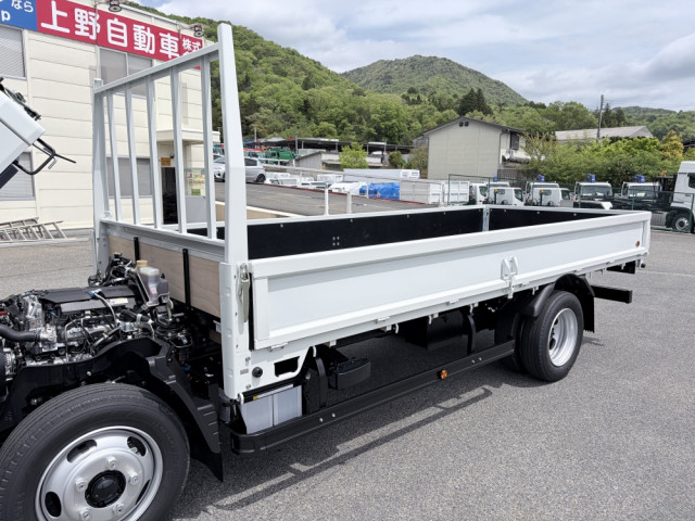 Mitsubishi Fuso canter Small Flat body 2RG-FEAV0(109008) 18枚目