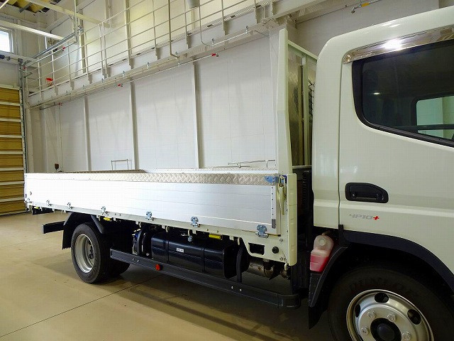 Mitsubishi Fuso canter Small Flat body 2PG-FEBS0(105623) 22枚目