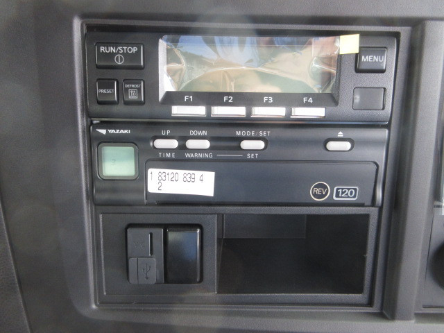 いすゞ ギガ 大型 冷蔵冷凍バン 2PG-CYY77DU(107592) 40枚目
