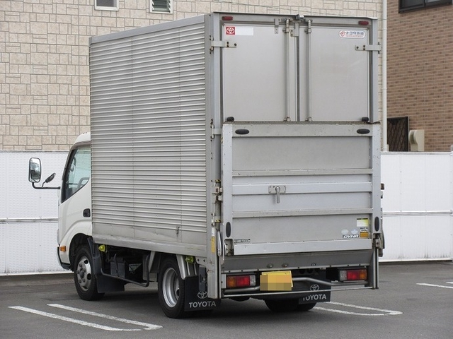 トヨタ ダイナ 小型 バン BKG-XZU508(10861) 4枚目