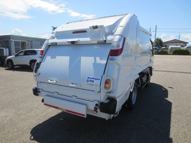 三菱ふそう キャンター 小型 塵芥車（プレス式） 2RG-FEAV0(108915) 4枚目