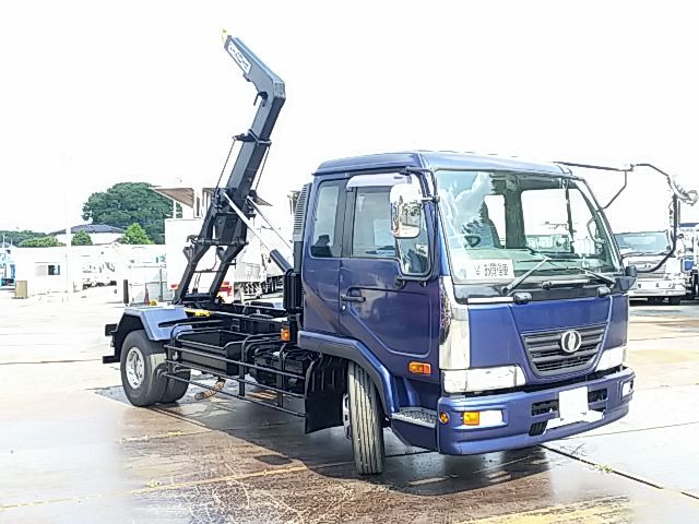 UDトラックス（日産） コンドル 増トン コンテナ専用車 PB-LK36A(11543) 11枚目