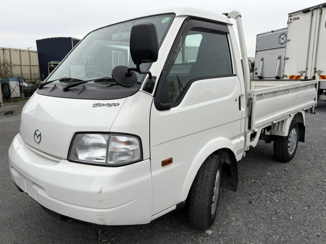 マツダ ボンゴ 小型 平ボディ DBF-SLP2T(109774) 1枚目