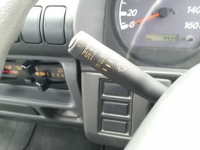 いすゞ エルフ 中型 穴掘建柱車 PB-NKR81N(8705) 93枚目