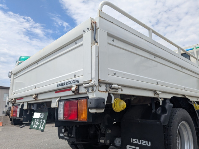 Isuzu elf Small Flat body 2RG-NJR88A(109673) 7枚目