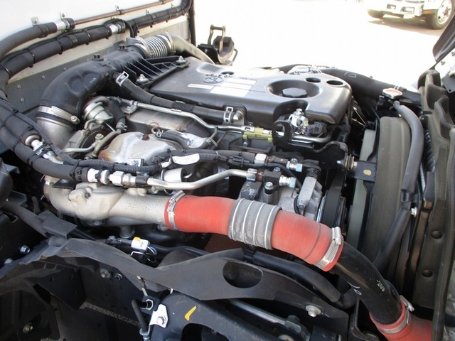 いすゞ エルフ 小型 冷蔵冷凍バン TPG-NMR85AN(9589) 33枚目