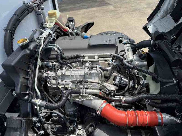 三菱ふそう キャンター 小型 冷蔵冷凍バン 2RG-FBAV0(108660) 28枚目