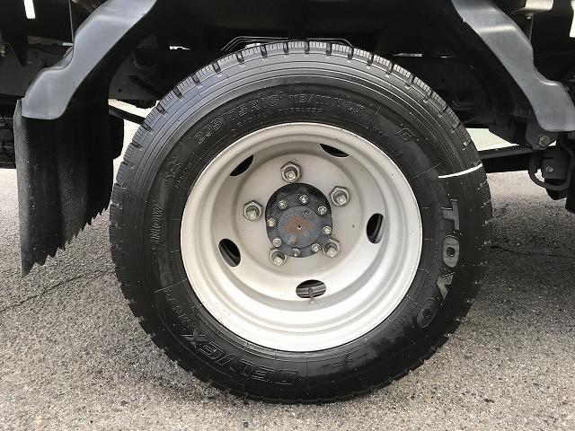 いすゞ エルフ 小型 平ボディ 2RG-NLR88AR(111682) 38枚目