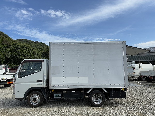 三菱ふそう キャンター 小型 バン TPG-FBA00(109353) 11枚目