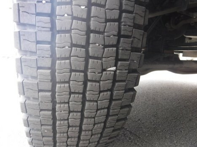 いすゞ フォワード 中型 塵芥車（プレス式） 2PG-FRR90S2(12796) 24枚目