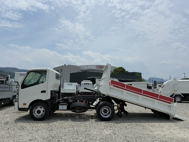 日野 デュトロ 小型 土砂ダンプ SDG-XZU700X(110201) 4枚目