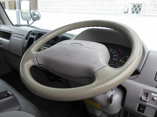 トヨタ トヨエース 小型 バン BDG-XZU404(11638) 36枚目