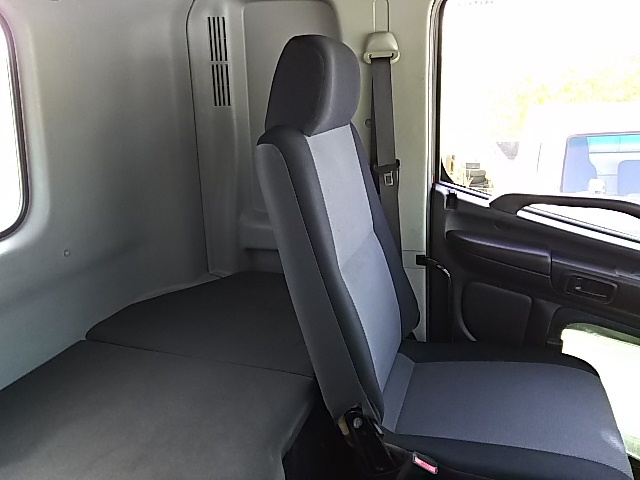 日野 プロフィア 大型 トラクタ QPG-SH1EDDG(8404) 35枚目