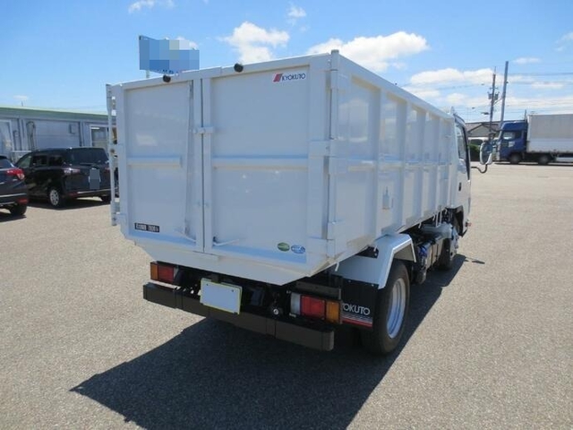 いすゞ エルフ 小型 深ダンプ（土砂禁） 2RG-NJR88AN(8579) 3枚目