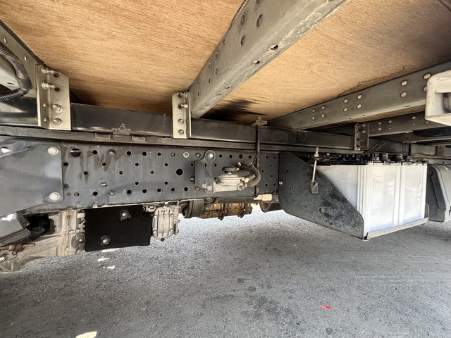 いすゞ エルフ 小型 その他 TKG-NLR85AN(107841) 33枚目