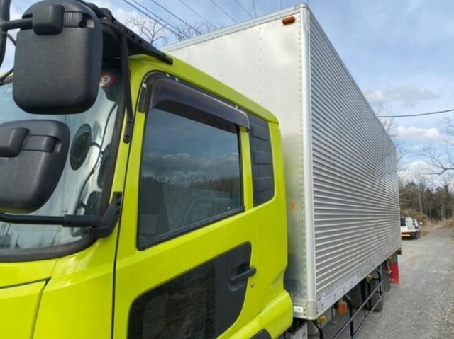 UDトラックス（日産） コンドル 中型 バン SKG-LK38C(8973) 3枚目