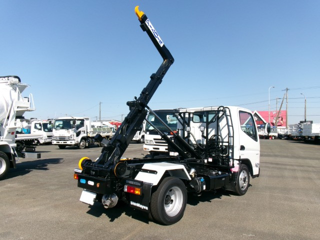 三菱ふそう キャンター 小型 コンテナ専用車 2RG-FBAV0(113133) 23枚目