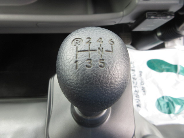 日野 デュトロ 小型 バン 2KG-XZU712M(108665) 26枚目