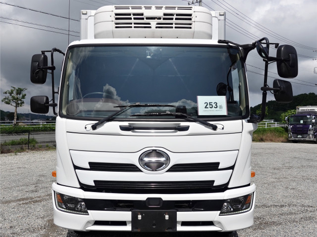 日野 レンジャー 増トン 冷蔵冷凍バン 2PG-FE2ABG(110338) 3枚目