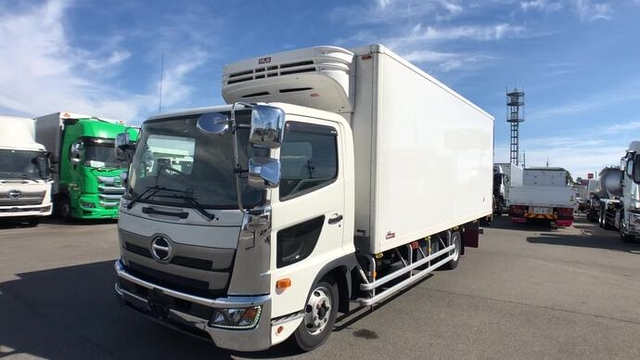 日野 レンジャー 中型 冷蔵冷凍バン 2KG-FC2ABG(35312) 3枚目