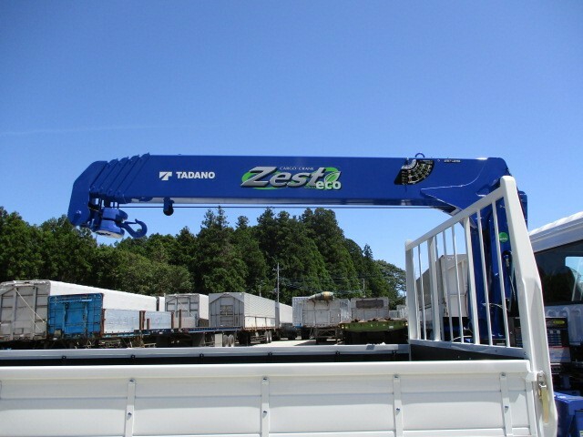 三菱ふそう ファイター 中型 平ボディ（クレーン付） 2KG-606151(6749) 28枚目