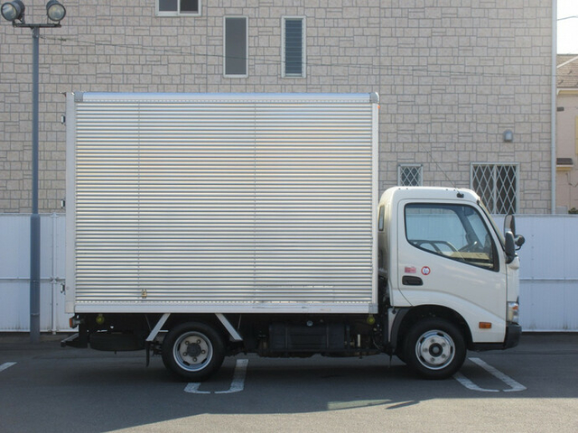 トヨタ ダイナ 小型 バン TKG-XZU605(9237) 6枚目