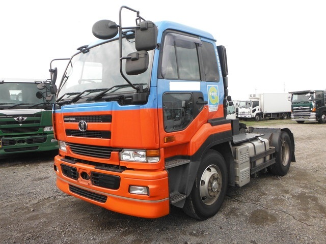 Nissan UD big_thumb Large Tractor KL-CK482BAT(1050) 3枚目