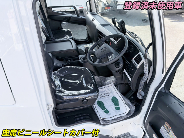 三菱ふそう ファイター 中型 平ボディ（クレーン付） 2KG-FK62F(106376) 4枚目