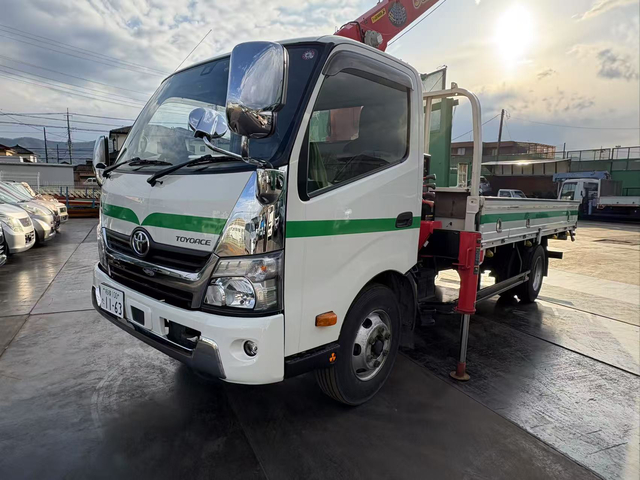 トヨタ トヨエース 小型 平ボディ（クレーン付） TKG-XZU722(83789) 36枚目