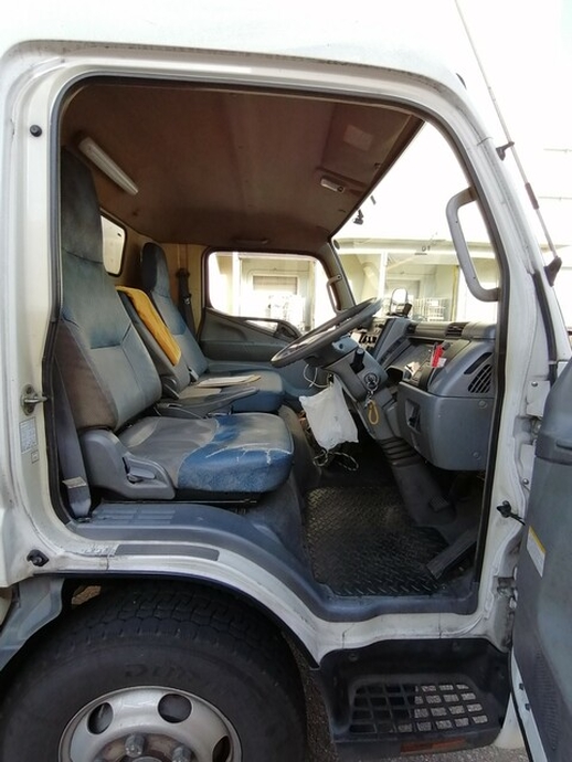 三菱ふそう キャンター 小型 バン PA-FE83DEY(5658) 32枚目