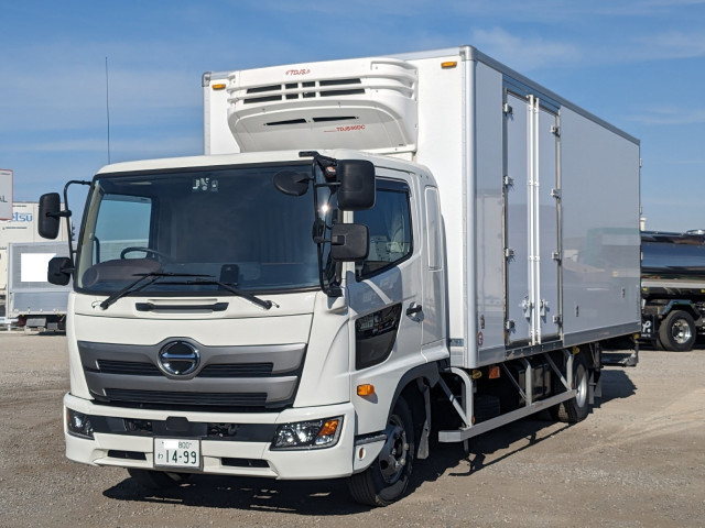 日野 レンジャー 中型 冷蔵冷凍バン 2KG-FD2ABG(100766) 1枚目
