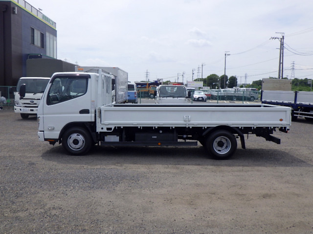 UDトラックス（日産） カゼット 小型 平ボディ 2RG-FGA2Y(110062) 4枚目