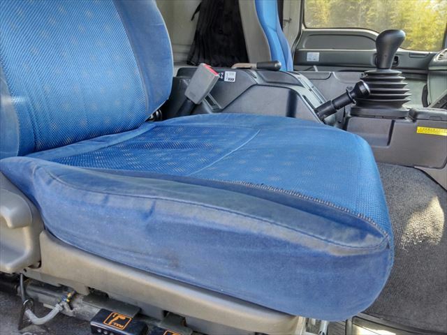 いすゞ ギガ 大型 トラクタ QKG-EXD52AD(10007) 26枚目