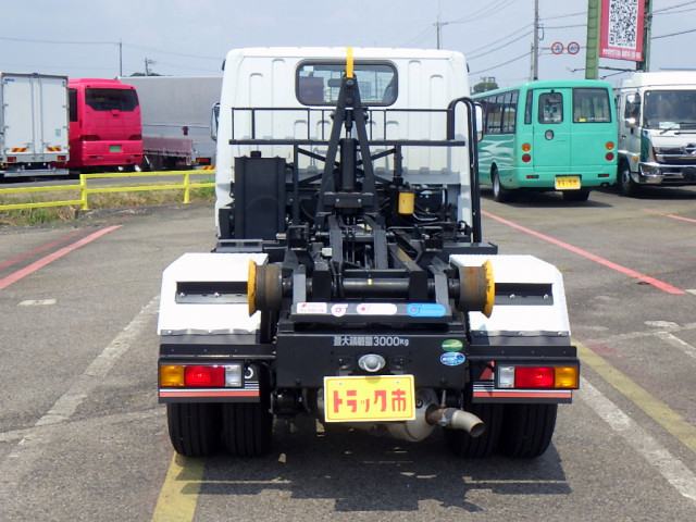 三菱ふそう キャンター 小型 コンテナ専用車 2RG-FBAV0(108136) 27枚目