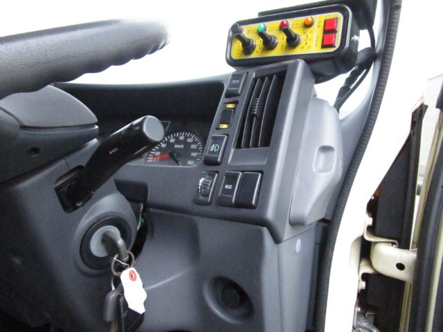いすゞ エルフ 小型 塵芥車（プレス式） TPG-NMR85AN(112299) 43枚目