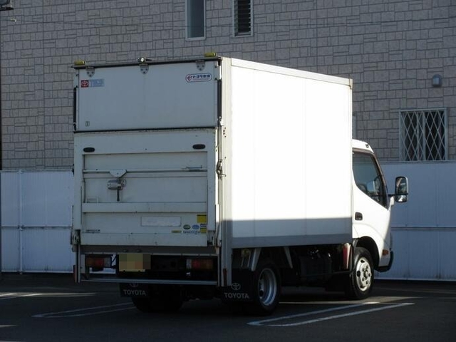 トヨタ トヨエース 小型 バン TKG-XZU605(12557) 3枚目