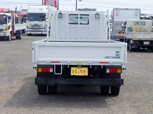 UDトラックス（日産） カゼット 小型 平ボディ 2RG-FGA2Y(110062) 6枚目