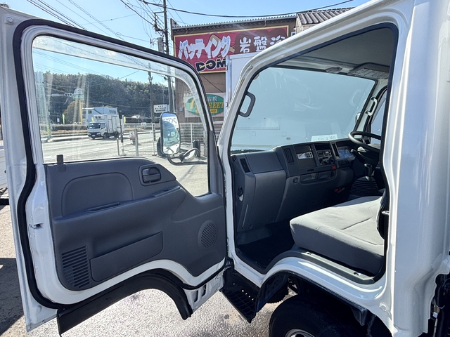 いすゞ エルフ 小型 冷蔵冷凍バン TRG-NHR85AN(107839) 59枚目