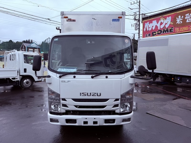 いすゞ エルフ 小型 バン TRG-NLR85AN(111377) 2枚目