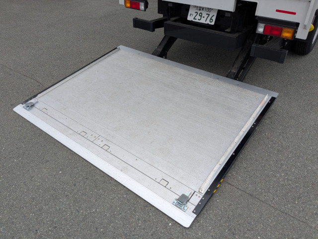 Mitsubishi Fuso canter Small Wing body 2RG-FEB50(108294) 17枚目