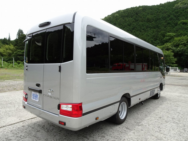 トヨタ コースター 小型 バス 2WG-GDB110(108000) 2枚目