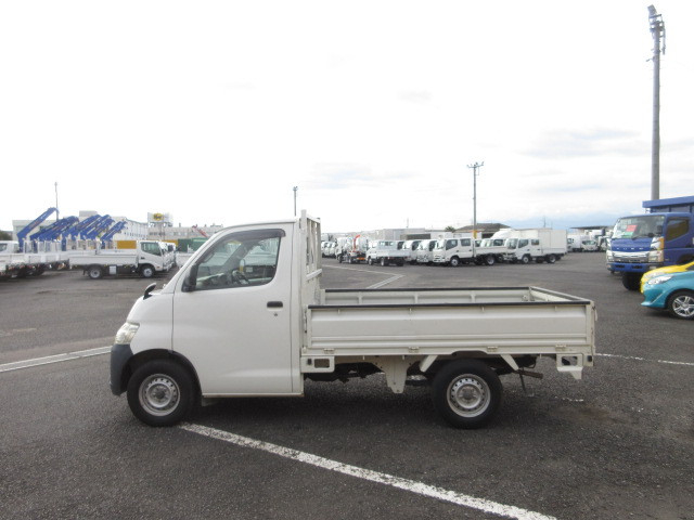 トヨタ タウンエース 小型 平ボディ DBF-S412U(113699) 5枚目