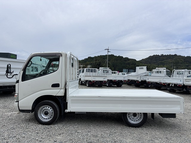 トヨタ トヨエース 小型 平ボディ ADF-KDY221(113683) 11枚目